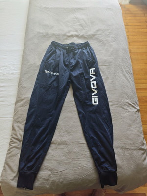GIVOVA football sportswear like new, size L