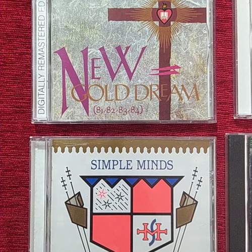 Simple Minds 4 CD set like new, rock genre