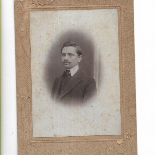 Old vintage portrait photo of a man