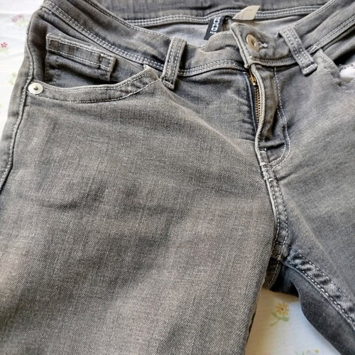 H&M low-rise flare jeans like new, size S 36 8, black and grey