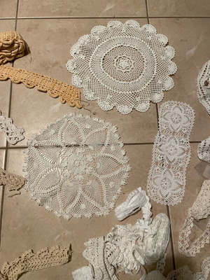 Embroidered pieces new in excellent condition