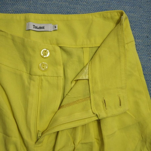 High-waisted yellow shorts Toi&Moi like new, size S