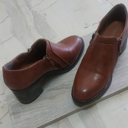 Ankle boots brown size 39 like new
