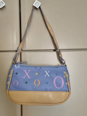 Τσάντα χειρός XOXO μεταχειρισμένη, μπεζ και μωβ