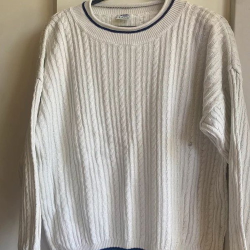 Women's cotton sweater with blue details, used