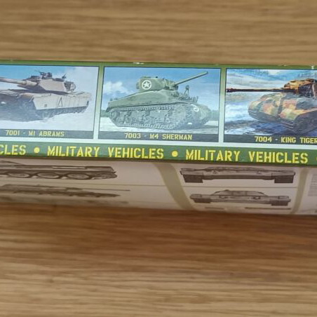 Italeri T-34/76 M 1942 model kit 1:72 scale