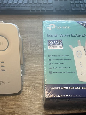 Tp-Link Mesh Wi-Fi Extender AC1750 new