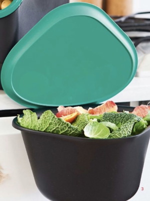 Tupperware Chop Collector 2.5L New Kitchen Waste Container
