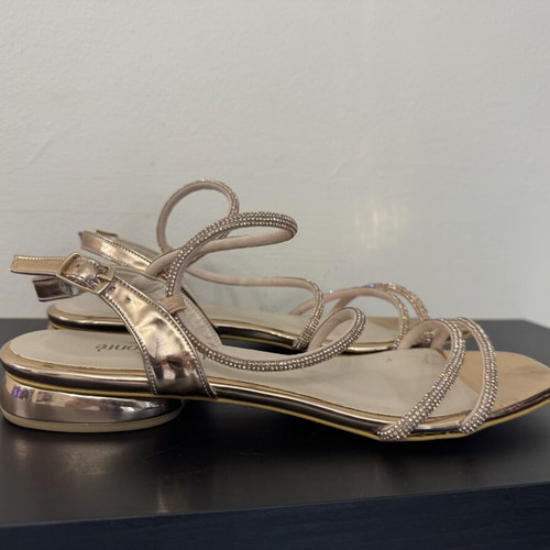 Women's sandals