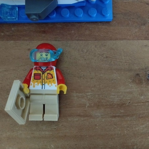 LEGO Turbo Shark Delivery σετ με μίνι φιγούρα Pizza Chef, Sealed