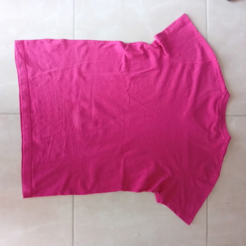 Hollister unisex surfer cut short sleeve shirt like new, pink