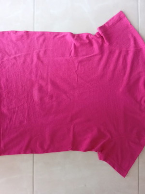 Hollister unisex surfer cut short sleeve shirt like new, pink