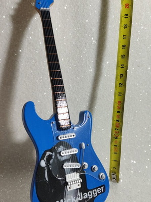 Mick Jagger decorative guitar like new