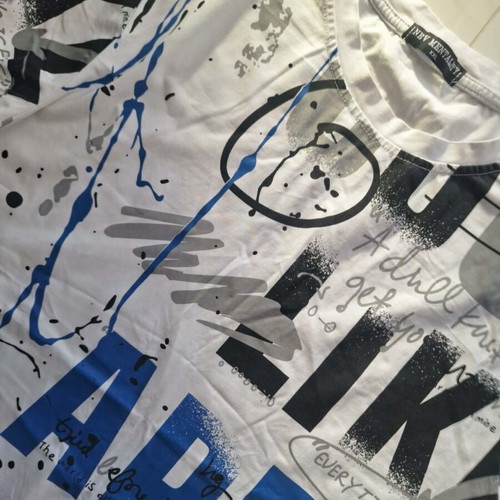 Children's shirt like new, white and blue, size XXL for 13-14 years