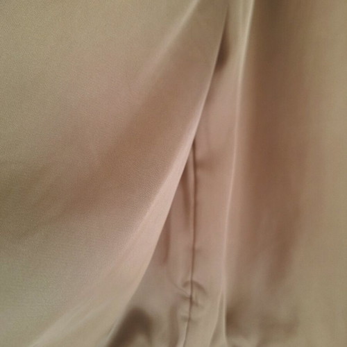 Zara short beige jacket like new with brown buttons and pockets