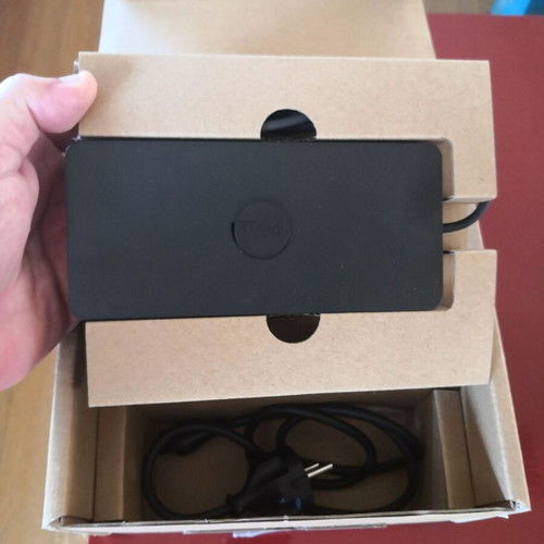 Dell Dock Station D6000 new USB-A with HDMI, DisplayPort, Ethernet