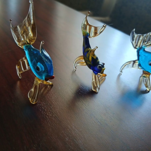 Murano miniature fish collectibles, set of 3