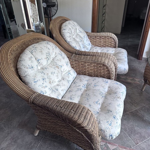 Bamboo outdoor sofa set like new with loveseat, two armchairs and table