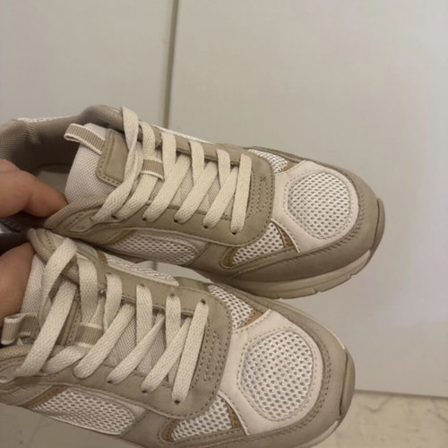 Athletic shoes like new, beige, size 38