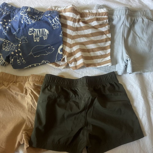 Shorts for boy 18-24 months like new, pack of 5, H&M, TU, Puma