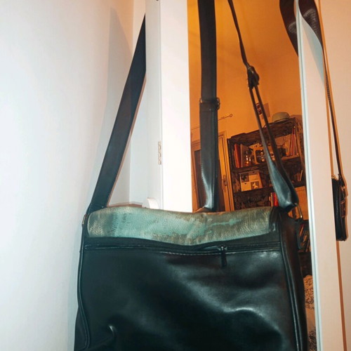 Frida Kahlo Large Postal Bag used, synthetic leather, 30x40 cm