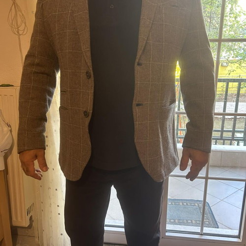 Men's checked jacket size XL like new