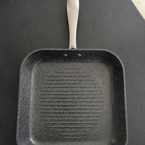 Neoflam Nonstick Square Grill Pan like new
