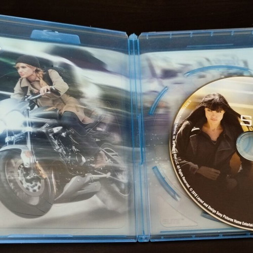 Salt Blu-Ray movie with Greek subtitles, thriller action