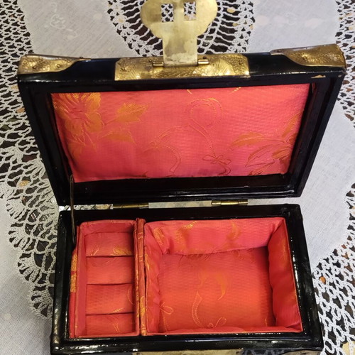 Vintage Chinese Jewelry Box used, black lacquer with brass and mother of pearl