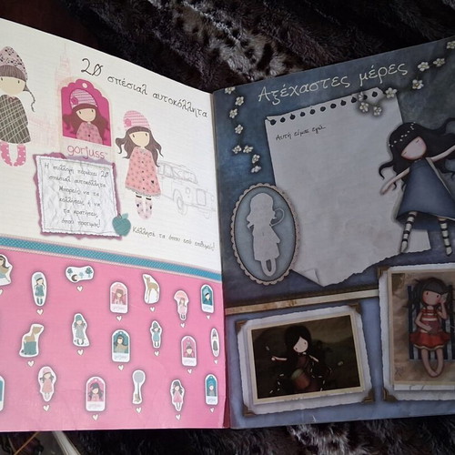 Panini Santoro sticker album with 50 stickers