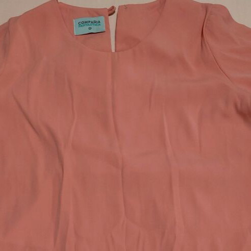 No M blouse like new
