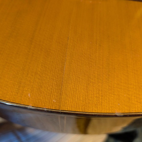 Alhambra 5P classical guitar