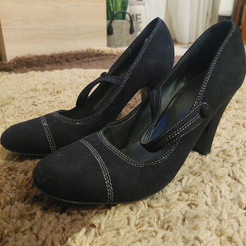 Migato suede pumps used, black with white stitching, size 39
