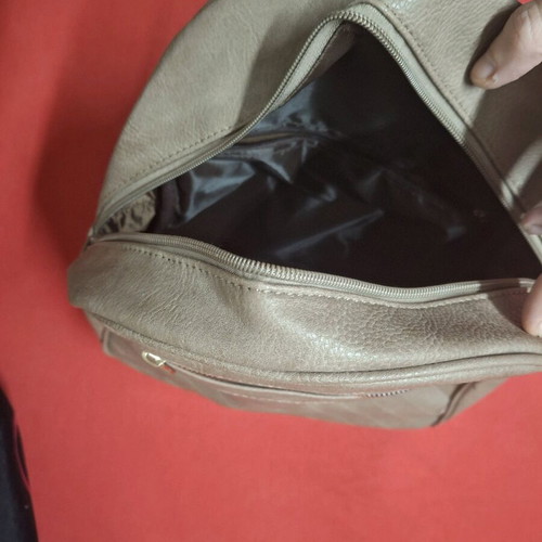 Back pack leather new, beige backpack