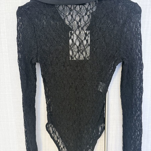 Mindyourstyle Lace Long Sleeve Bodysuit With Collar New With Tag