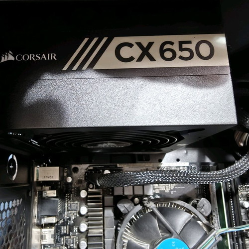 Desktop PC Intel i7 8700 used for office and home