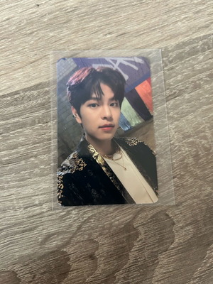 Seungmin Stray Kids Noeasy Photocard official like new