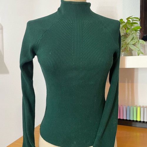 Bershka long-sleeve shirt cypress size L like new