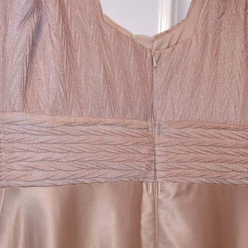 Long formal dress, sapio milo color, fits small-medium
