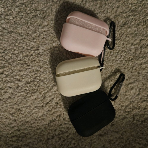 Airport AirPods 1 / 2 cases new, minimal and elegant design