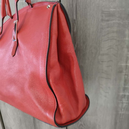 Coccinel bag used