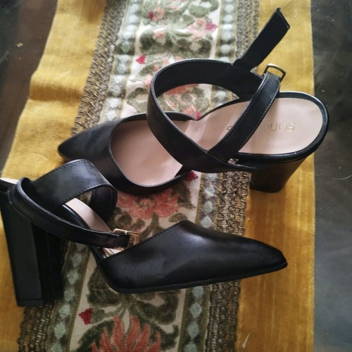 Black sandal like new, 11 cm heel, Greek brand, size 37