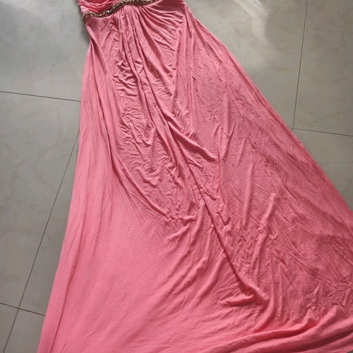 Coral dress size M like new, pink