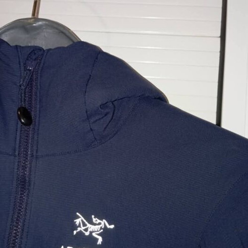 Arc'teryx woman jacket size S new