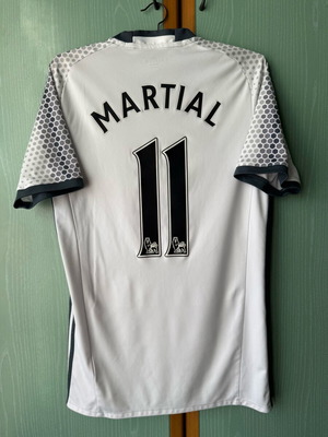 Martial Manchester United jersey size small like new