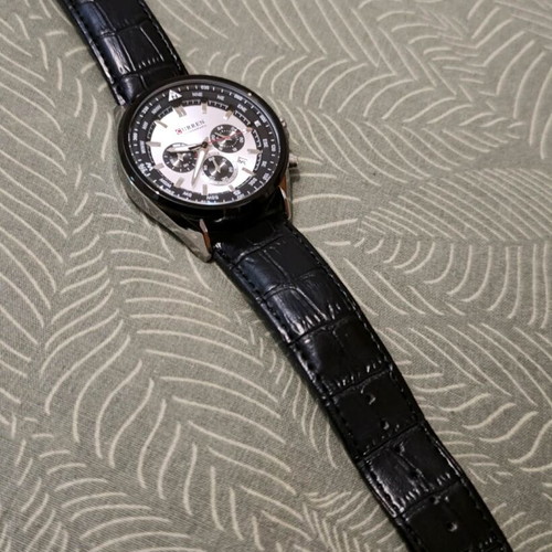 Curren 8399 Men's Chronograph Watch used, leather band, black and silver