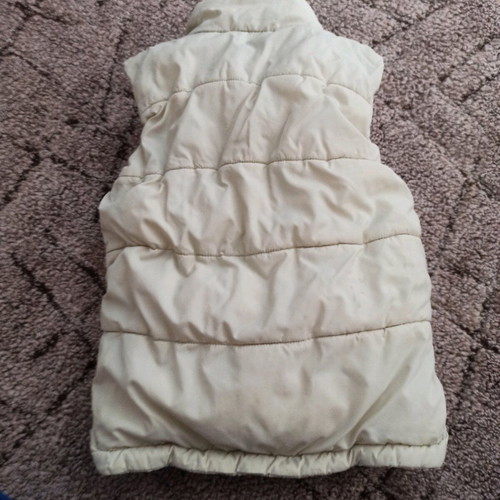 Zara sleeveless jacket 98 cm like new, beige