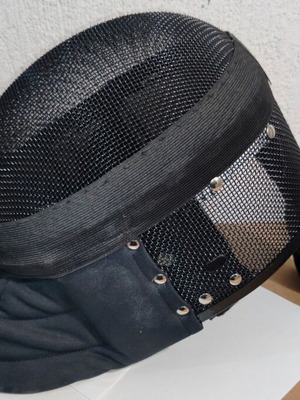 Fencing mask like new