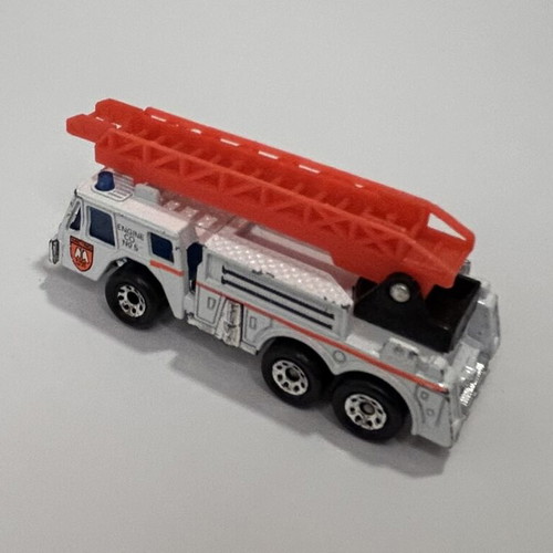 Matchbox 1982 πυροσβεστικό όχημα No 18 Metro