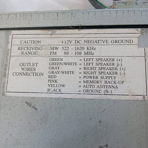 Crown radio cassette player used